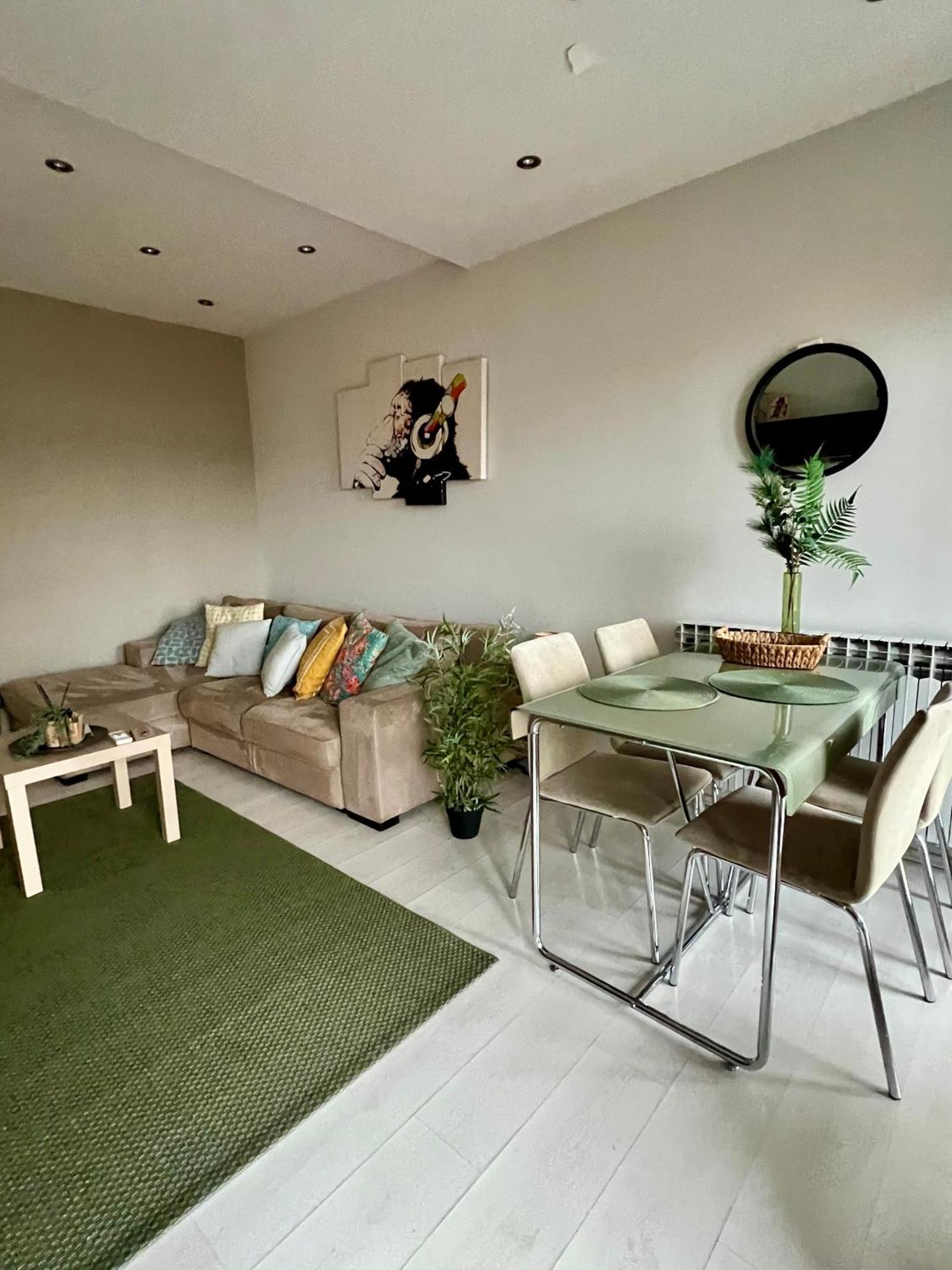 Center Lux Apartments Novi Sad Bagian luar foto